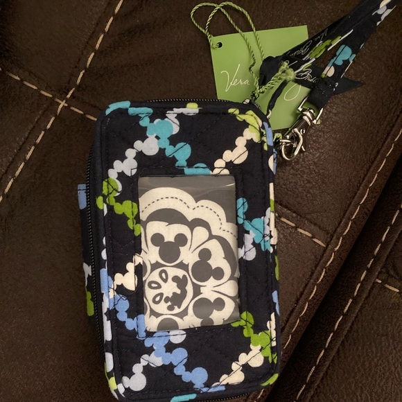 Vera Bradley Where’s Mickey? Purse and wristlet wallet bundle - Picture 5 of 8